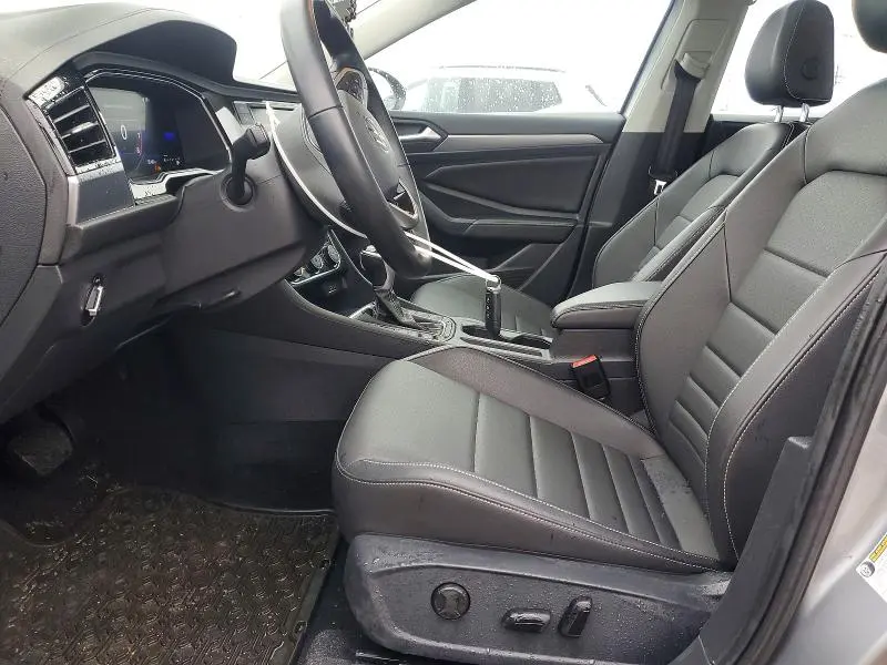 2022 VOLKSWAGEN JETTA SE  
