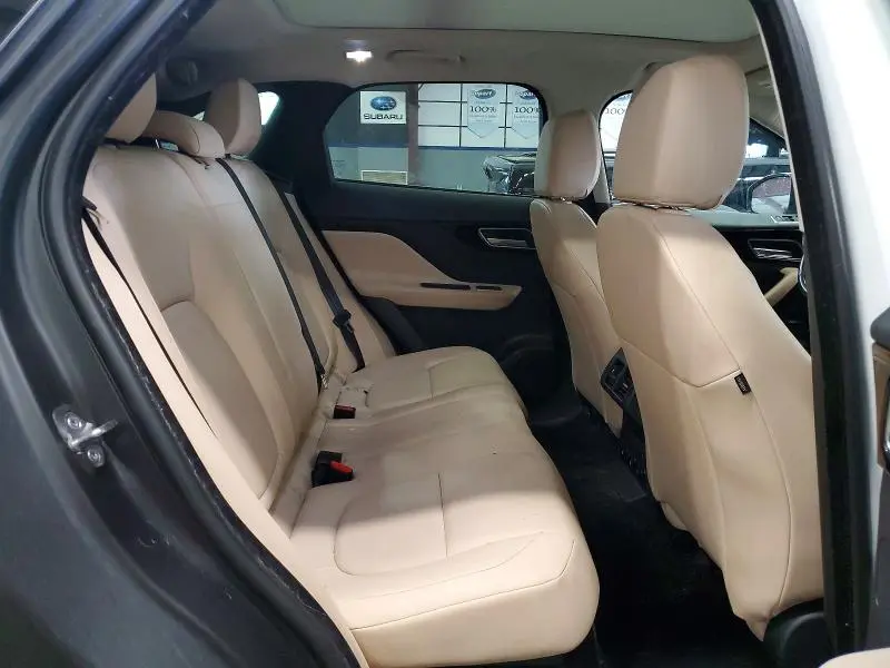 2019 JAGUAR F-PACE   