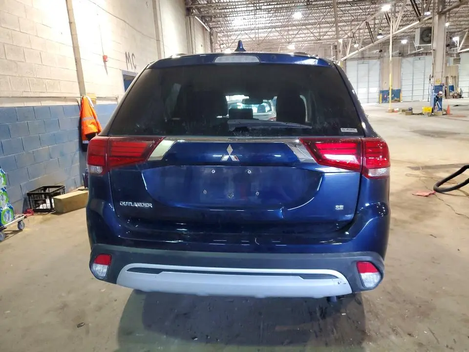 2020 MITSUBISHI OUTLANDER SE  