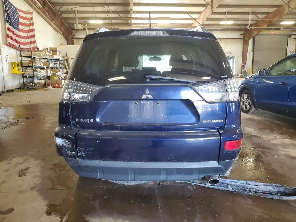 2010 MITSUBISHI OUTLANDER SE  