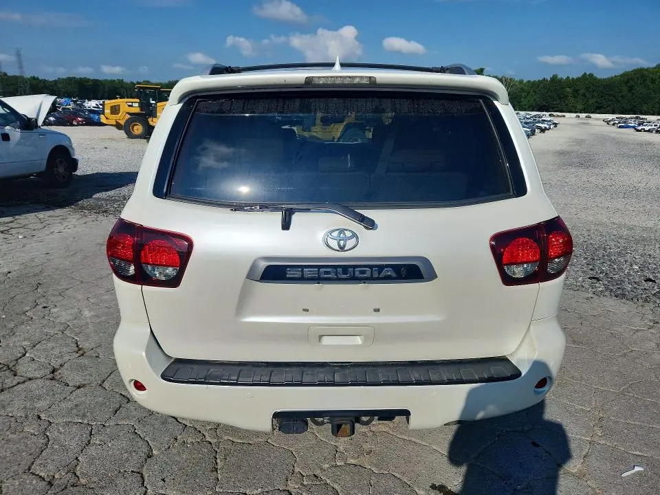 2020 TOYOTA SEQUOIA PLATINUM  