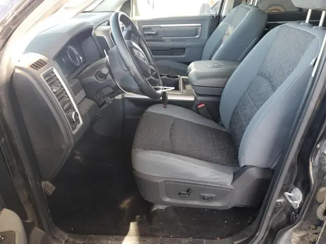 2015 RAM 1500 SLT  
