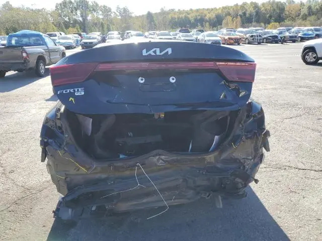 2024 KIA FORTE LX  