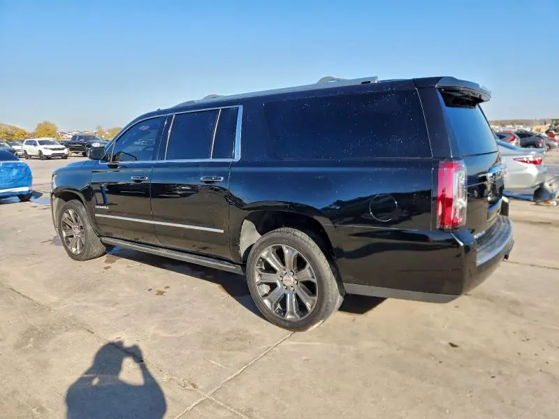 2017 GMC YUKON XL DENALI  