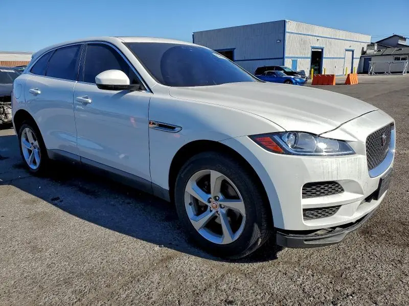 2019 JAGUAR F-PACE   