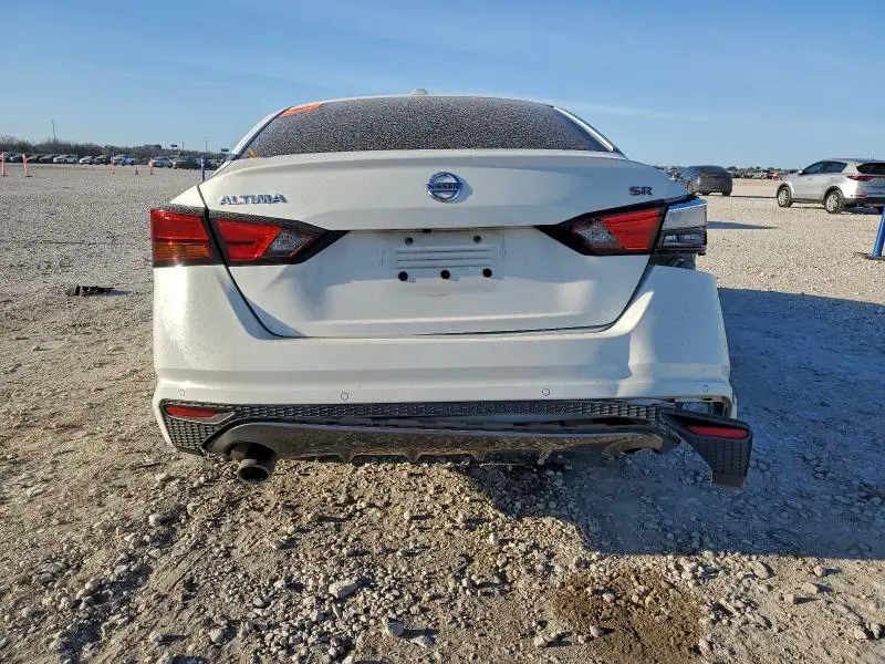 2020 NISSAN ALTIMA SR  