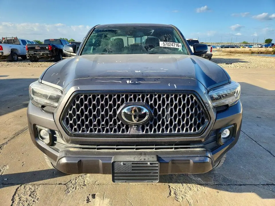 2022 TOYOTA TACOMA LIMITED  