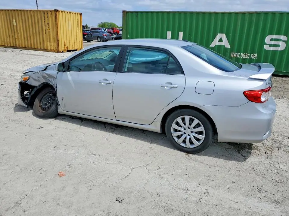 2013 TOYOTA COROLLA LE  