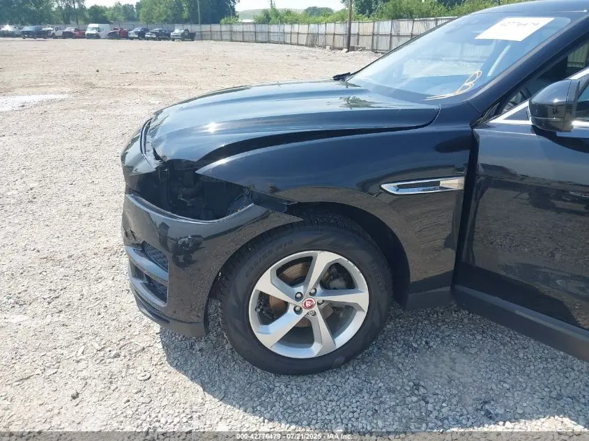 2019 JAGUAR F-PACE 25T PREMIUM