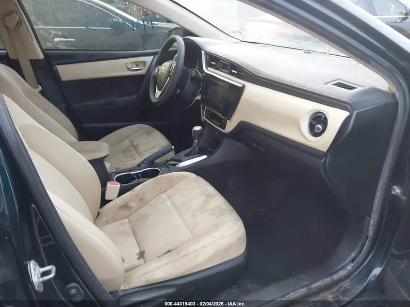 2019 TOYOTA COROLLA LE