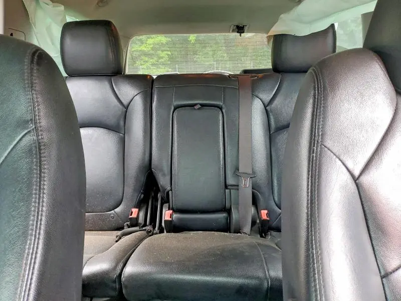 2012 GMC ACADIA SLE  