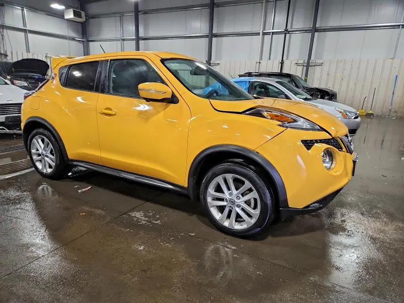 2015 NISSAN JUKE S  
