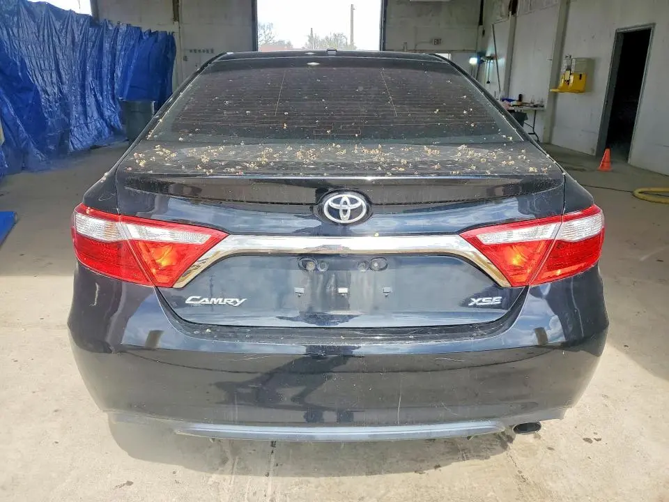 2016 TOYOTA CAMRY XSE  
