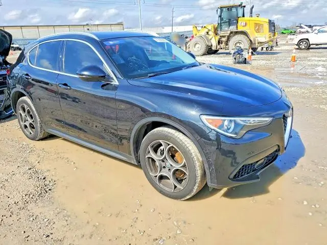 2018 ALFA ROMEO STELVIO   