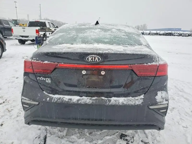 2019 KIA FORTE FE  