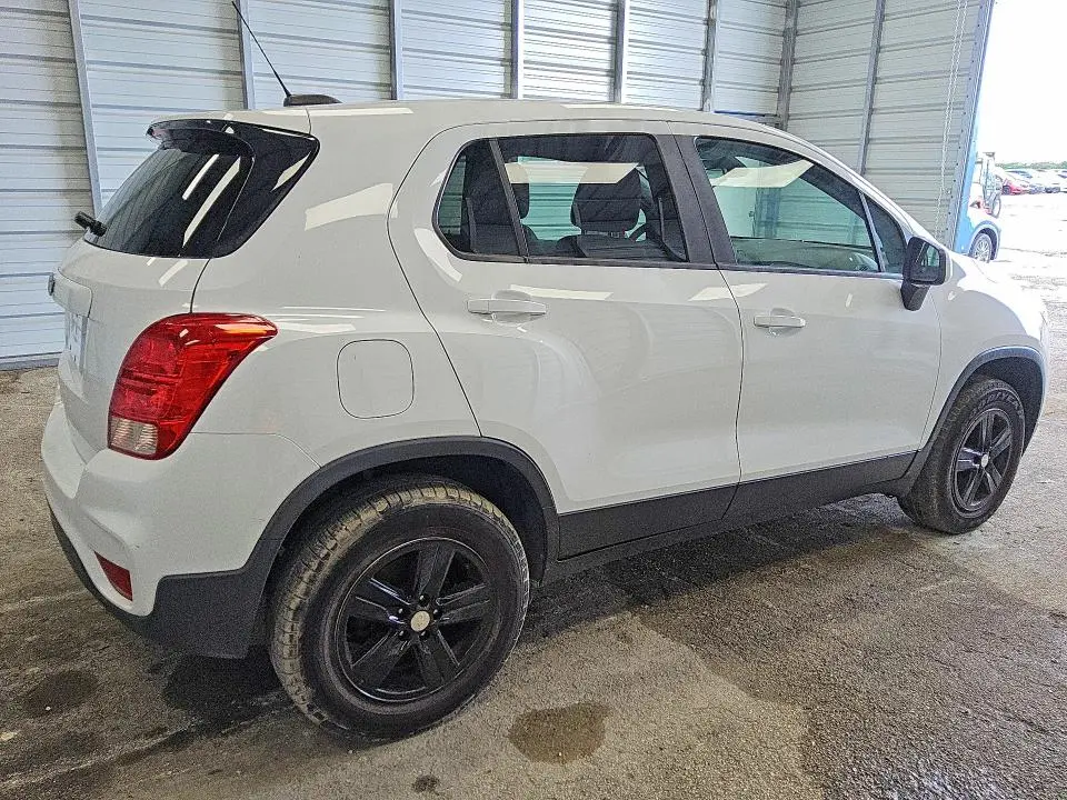 2017 CHEVROLET TRAX LS  