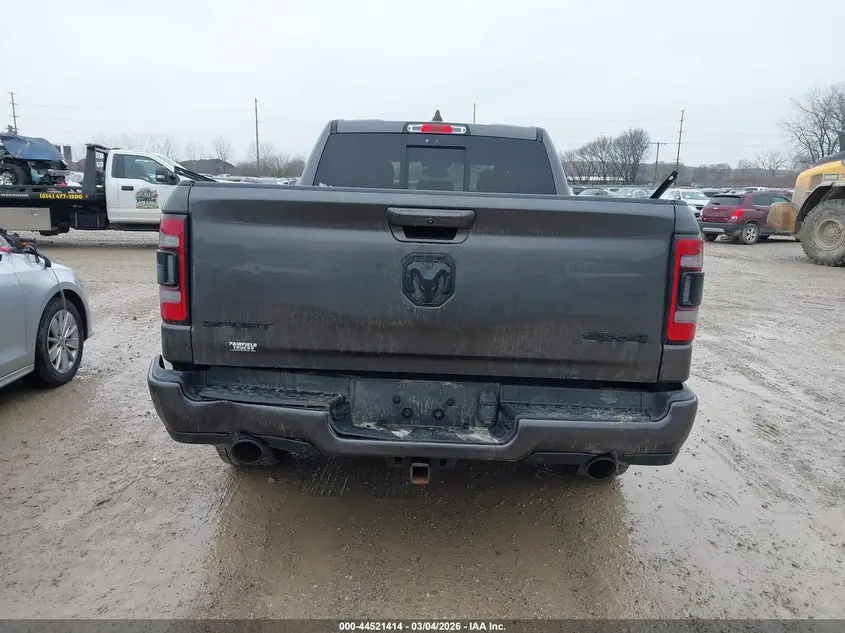 2019 RAM 1500 SPORT