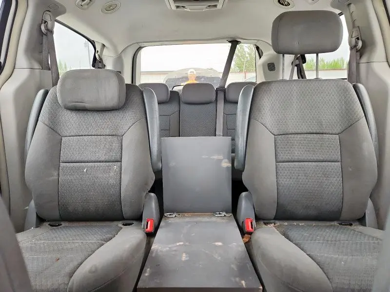 2010 CHRYSLER TOWN & COUNTRY TOURING  
