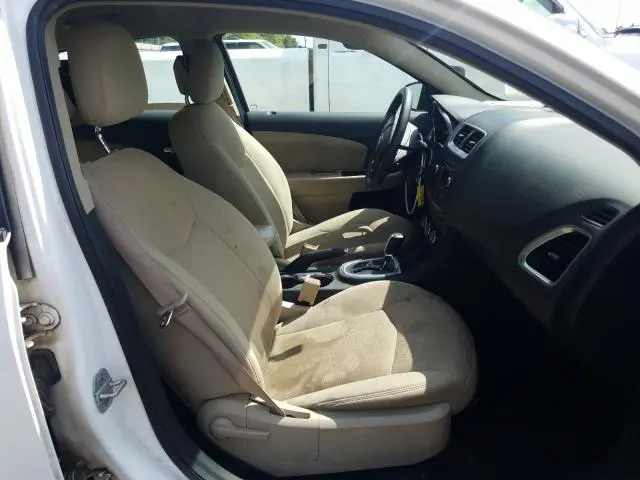 2013 DODGE AVENGER SE