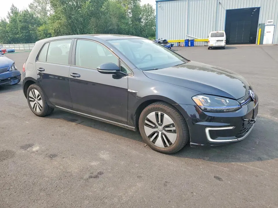 2016 VOLKSWAGEN E-GOLF SEL PREMIUM  