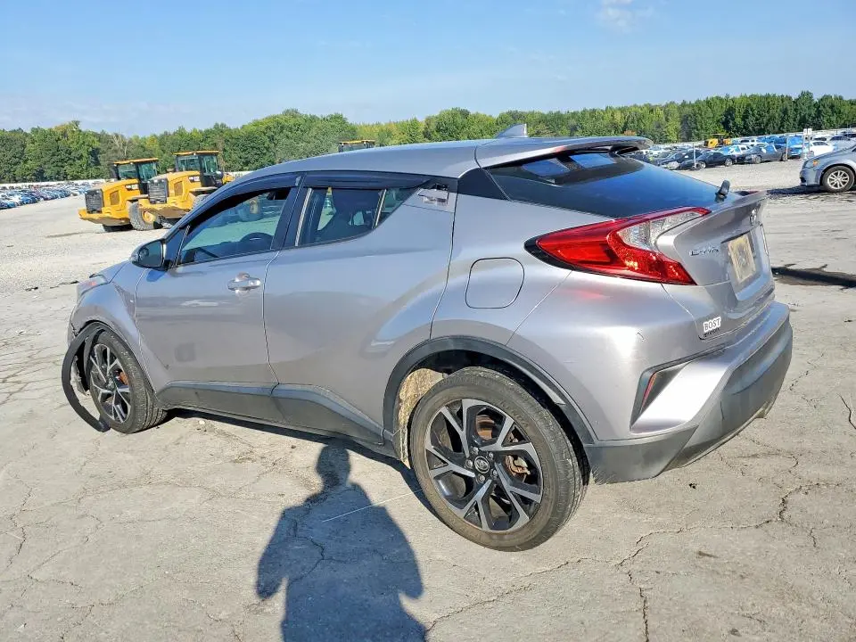 2018 TOYOTA C-HR XLE  