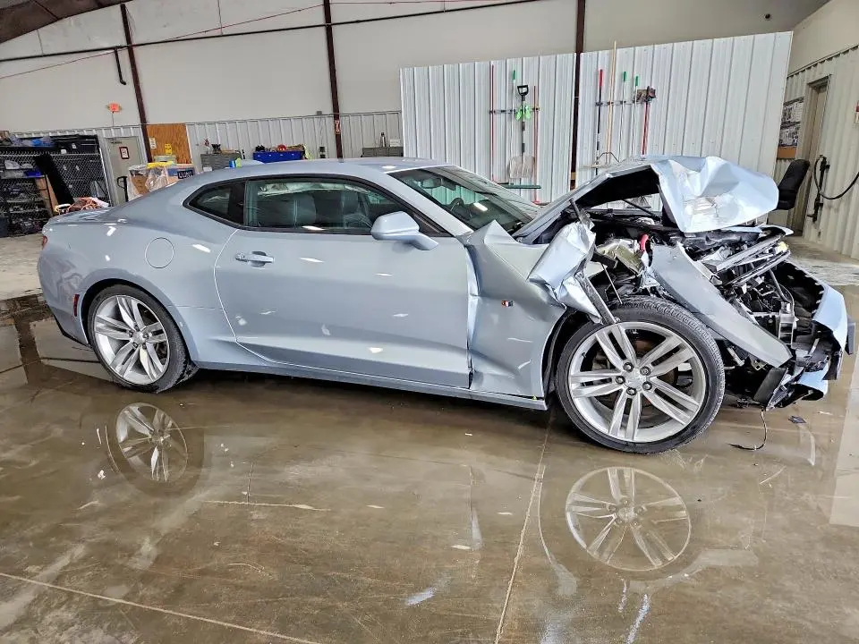 2017 CHEVROLET CAMARO LT  