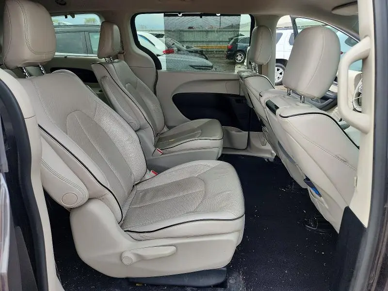2018 CHRYSLER PACIFICA HYBRID LIMITED  