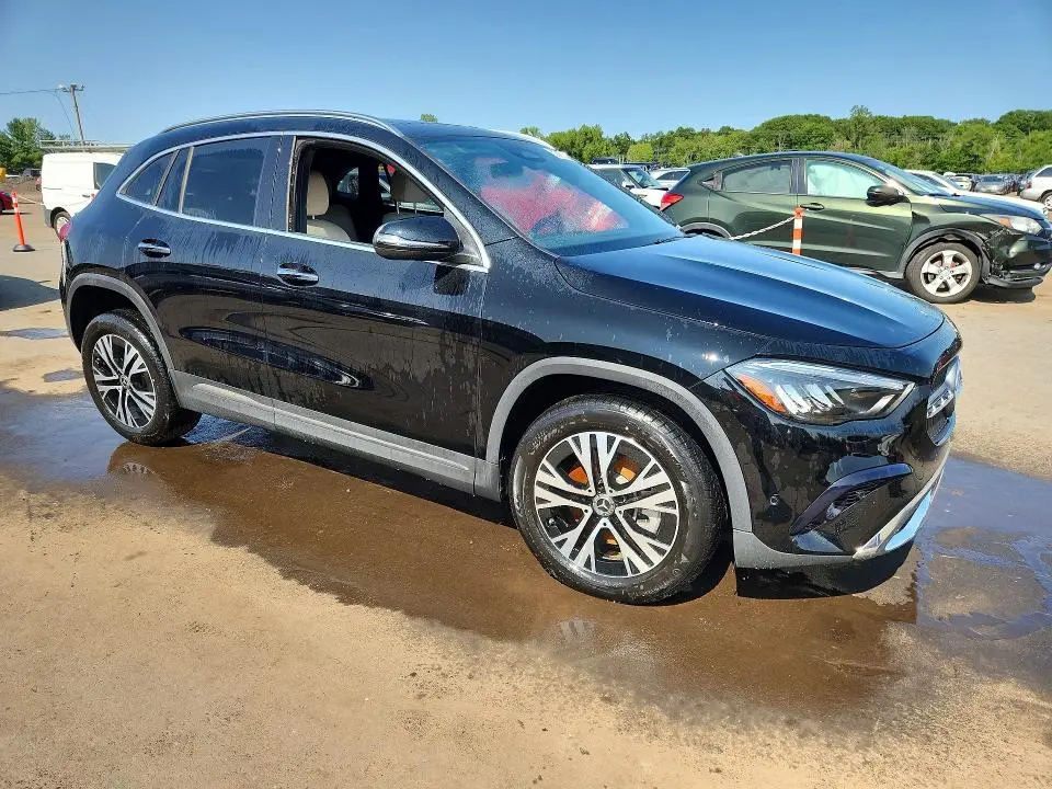 2026 MERCEDES-BENZ GLA 250 4MATIC  