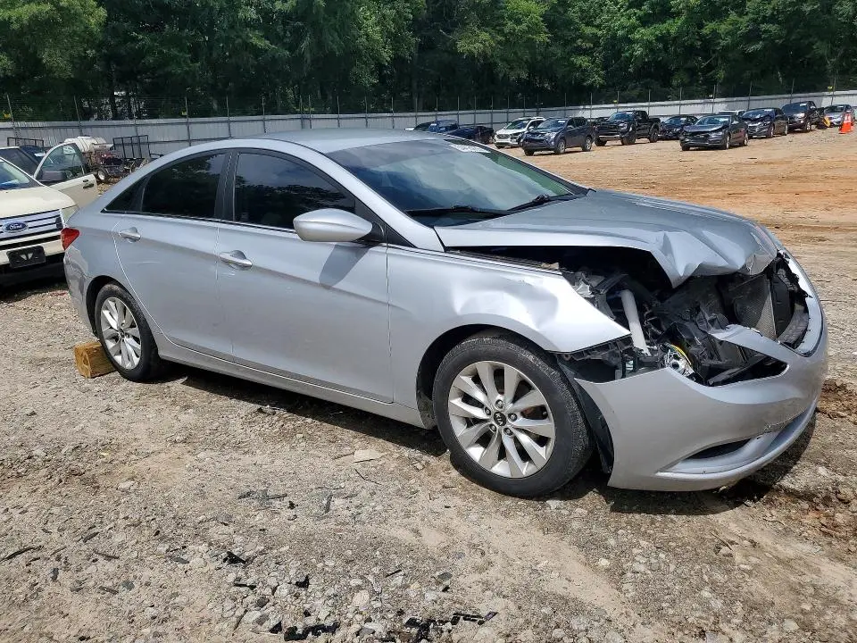 2011 HYUNDAI SONATA GLS  