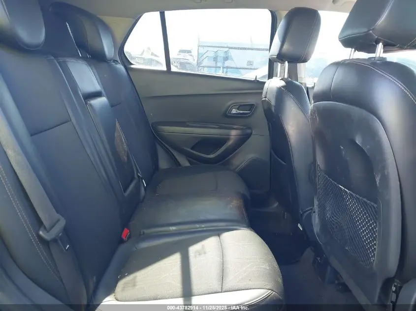 2017 CHEVROLET TRAX LT