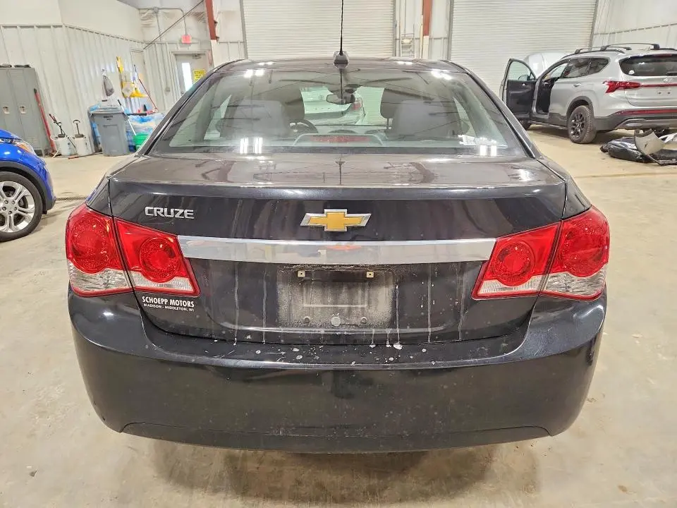 2015 CHEVROLET CRUZE LS  