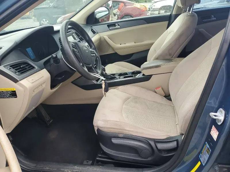 2017 HYUNDAI SONATA SE  