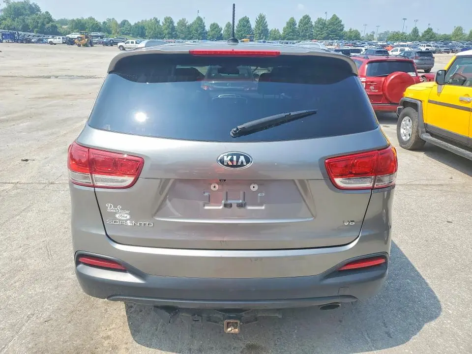2017 KIA SORENTO LX V6  