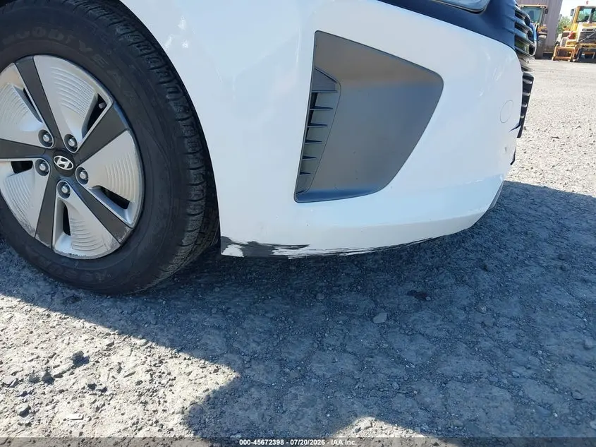 2018 HYUNDAI IONIQ HYBRID BLUE