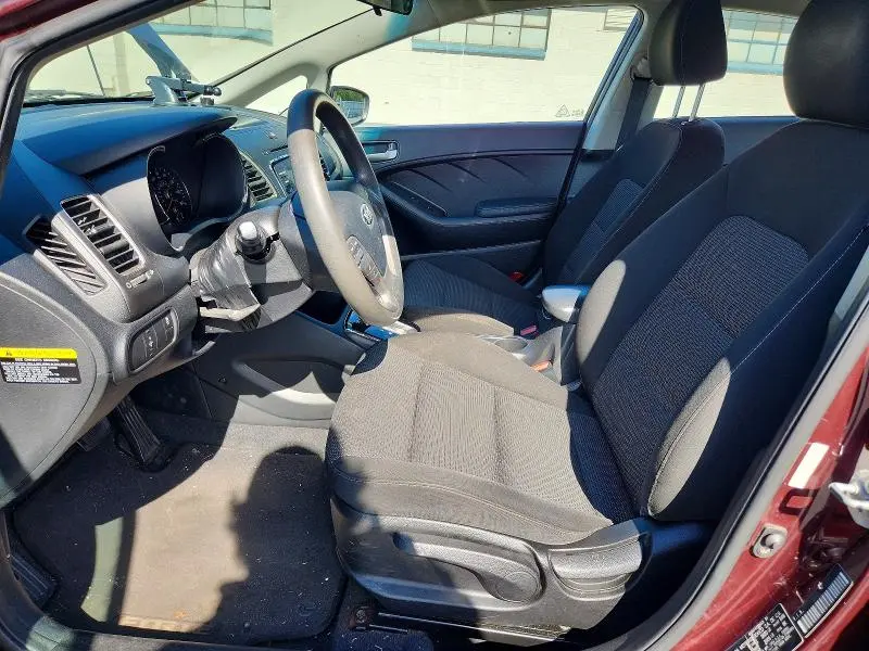 2018 KIA FORTE LX  