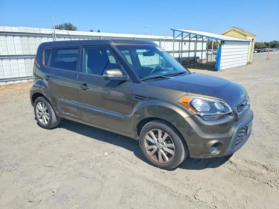 2012 KIA SOUL +  