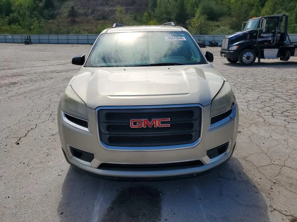 2013 GMC ACADIA SLE  