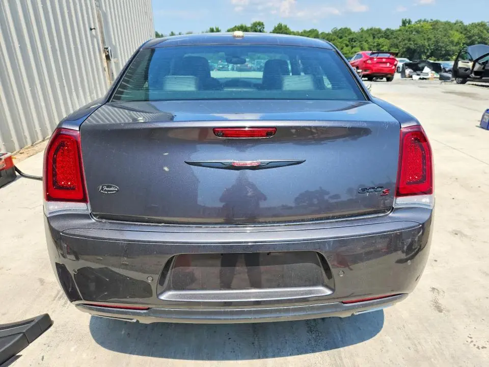 2023 CHRYSLER 300 S  