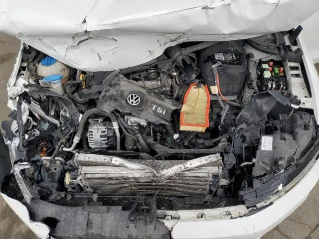 2016 VOLKSWAGEN JETTA SPORT  