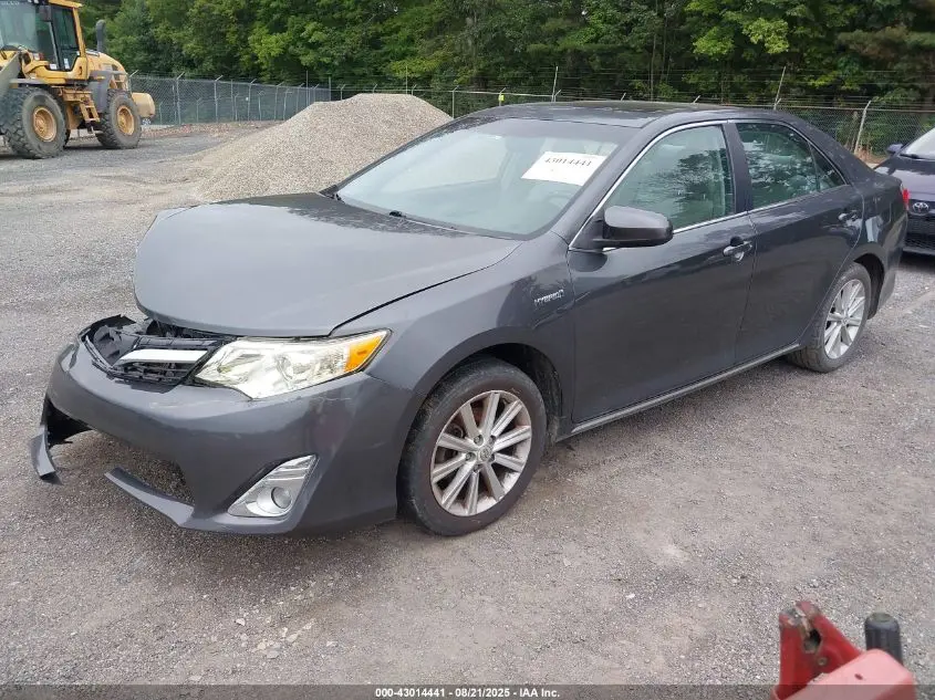 2012 TOYOTA CAMRY HYBRID XLE