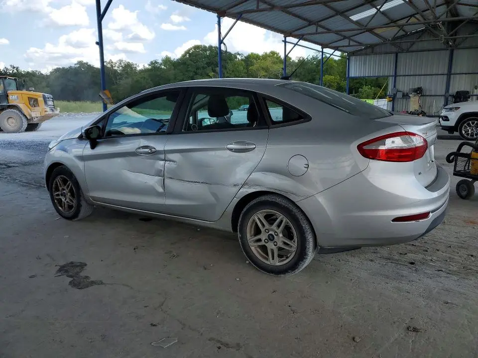 2017 FORD FIESTA SE  