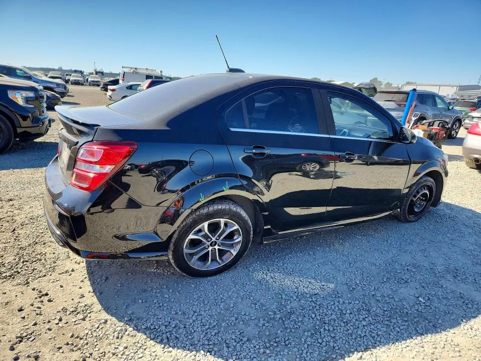 2018 CHEVROLET SONIC LT  