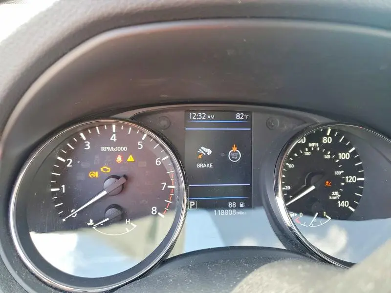 2018 NISSAN ROGUE SV  