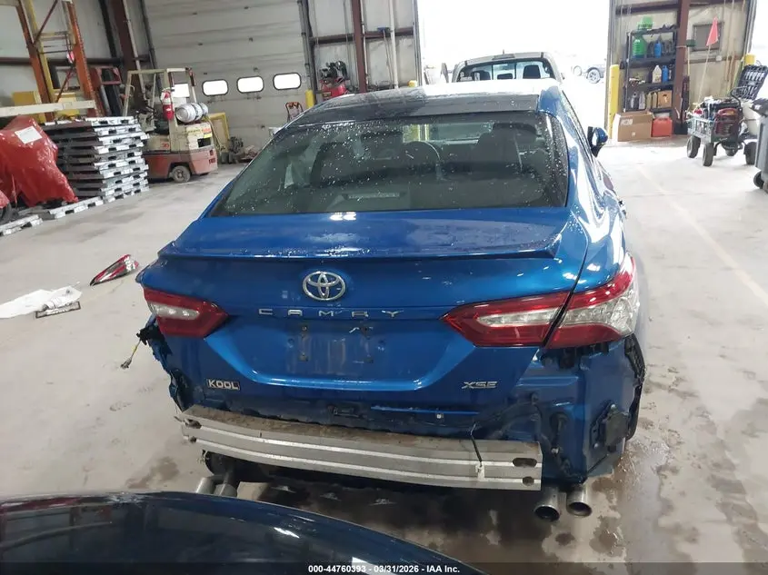 2018 TOYOTA CAMRY XSE