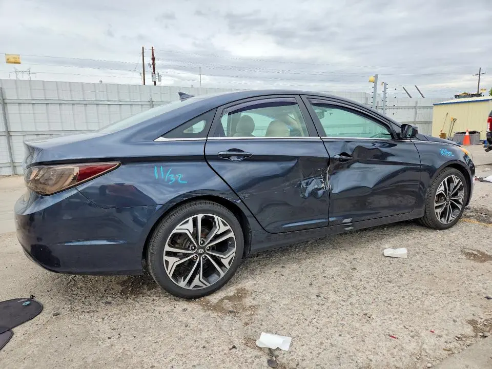 2012 HYUNDAI SONATA GLS  