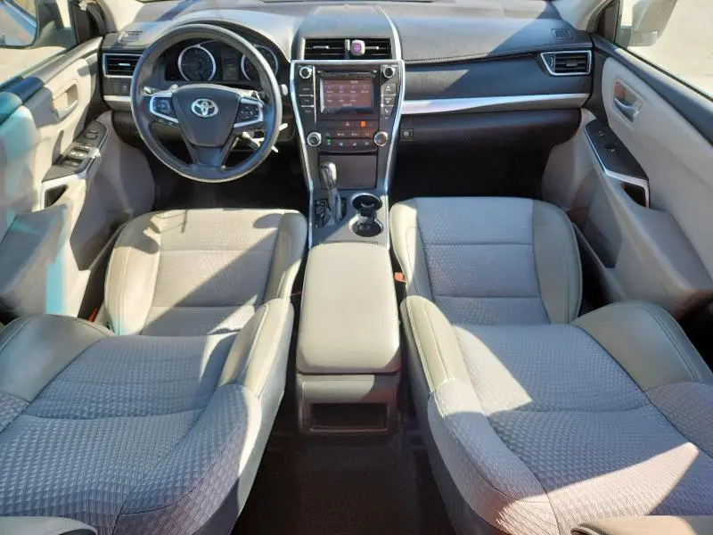 2015 TOYOTA CAMRY LE  