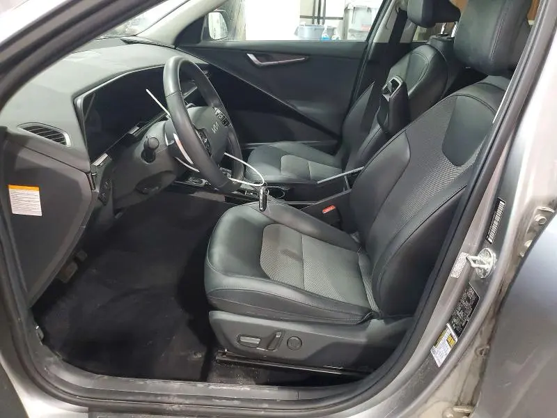 2023 KIA NIRO EX  