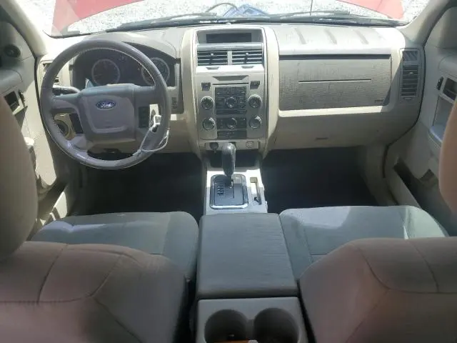 2010 FORD ESCAPE XLT  