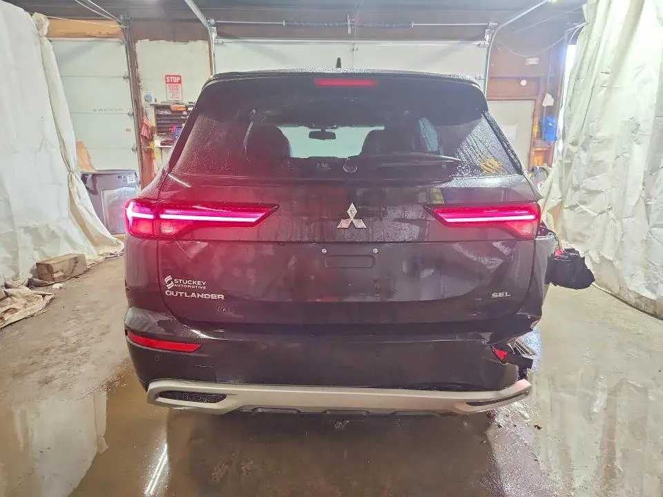2022 MITSUBISHI OUTLANDER SEL  