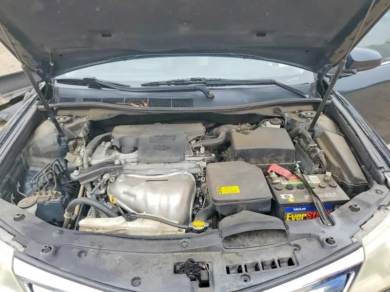 2014 TOYOTA CAMRY LE  